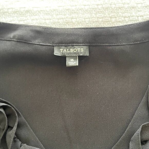 Size 16 Talbots Sleeveless V-Neck Ruffle Blouse in Black - Picture 4 of 7